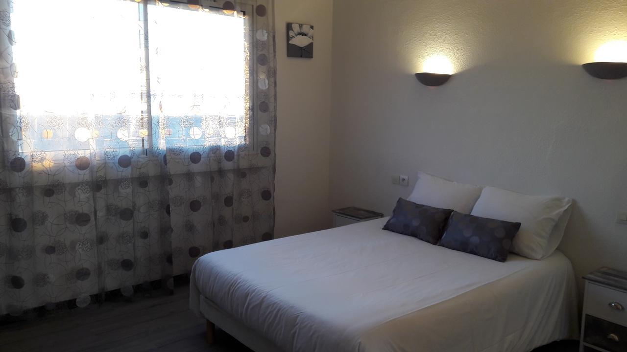 Chez Nous Hotel Fitou Buitenkant foto
